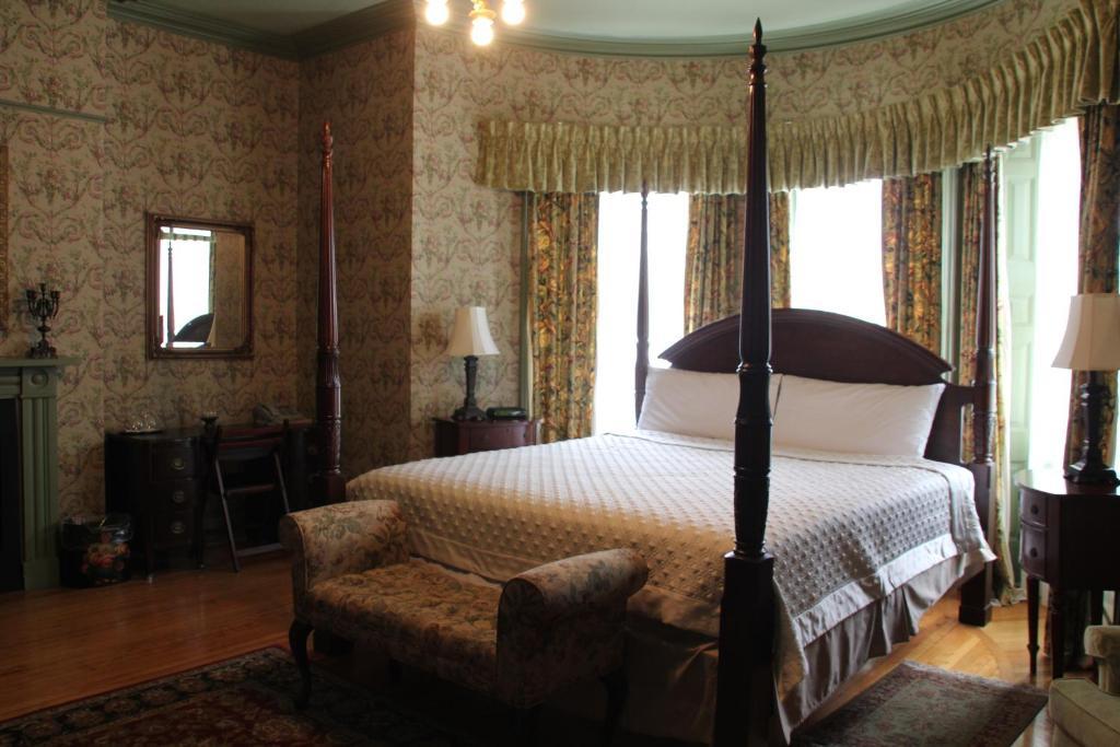 Fairholm Boutique Inns Charlottetown Kamer foto